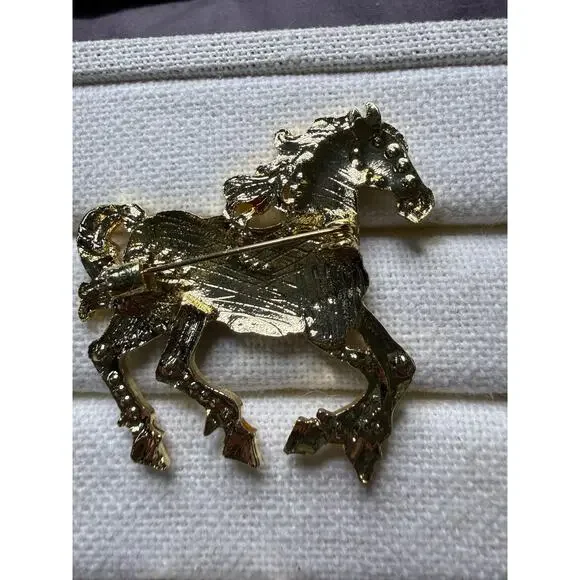🧚🏻‍♀️ Year of the Fire Horse Brooch Gold Tone Rhinestone Carousel Horse Pin - Picture 2 of 5